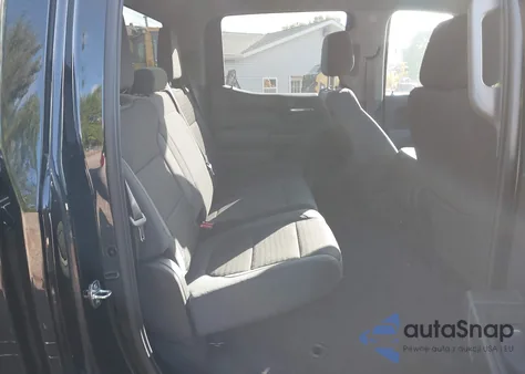 2022 Chevrolet Silverado 1500 Ltd 4Wd Short Bed Custom Trail Boss z USA, uszkodzony, nr VIN 3GCPYCEK5NG139305